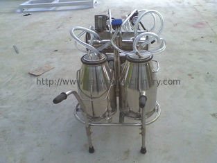 20cows/Hour Bucket Milker For Cows , 50L Portable Cow Milker