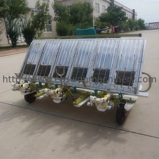 Agriculture 6 Rows Paddy Transplanter Machine , 300mm Row Space Mini Rice Transplanter